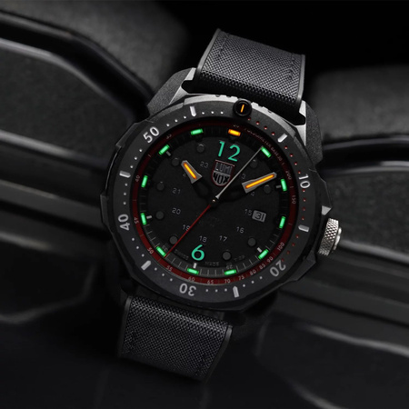 ZEGAREK MĘSKI LUMINOX ICE-SAR Arctic XL.1051