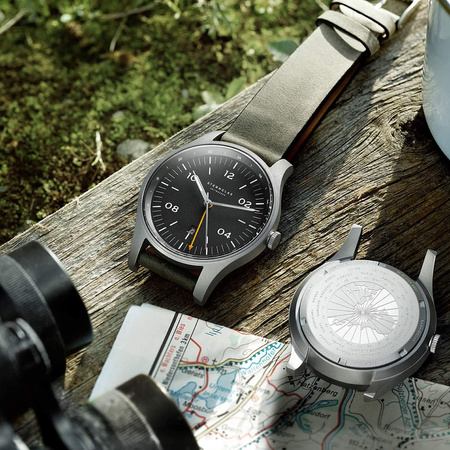 ZEGAREK STERNGLAS Taiga GMT, 42 mm quartz S01-TA11-VI18