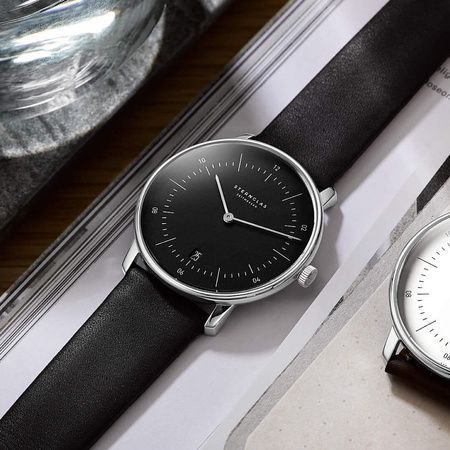 ZEGAREK STERNGLAS Naos black, 38 mm quartz S01-NA03-PR07