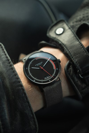 ZEGAREK STERNGLAS S01-NAS05-VI21 Naos Edition Sport LTD quartz 38