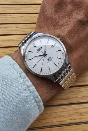 ZEGAREK BŁONIE JANTAR SZRON