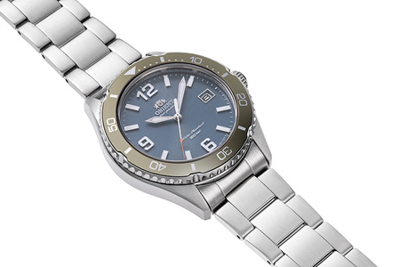 ZEGAREK ORIENT Quartz Sports Watch RA-WJ0002L10B