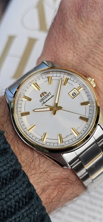 ZEGAREK ORIENT Contemporary Automatic Stretto Date RA-AC0R01S30B